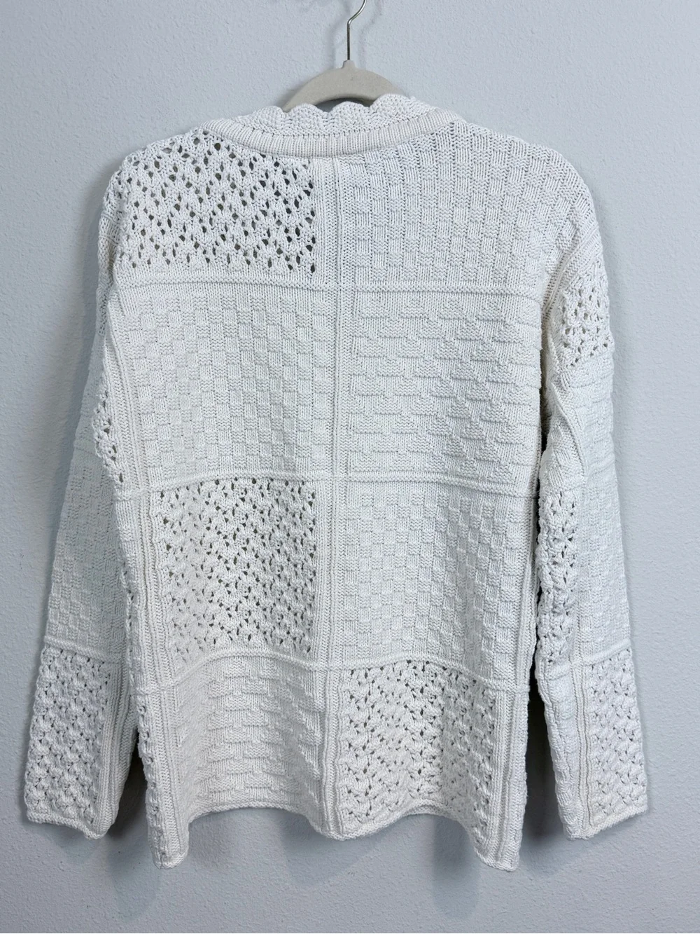 Vintage 90s American Eagle Outfitters Cream Patchwork V-Neck Knit Sweater USA M